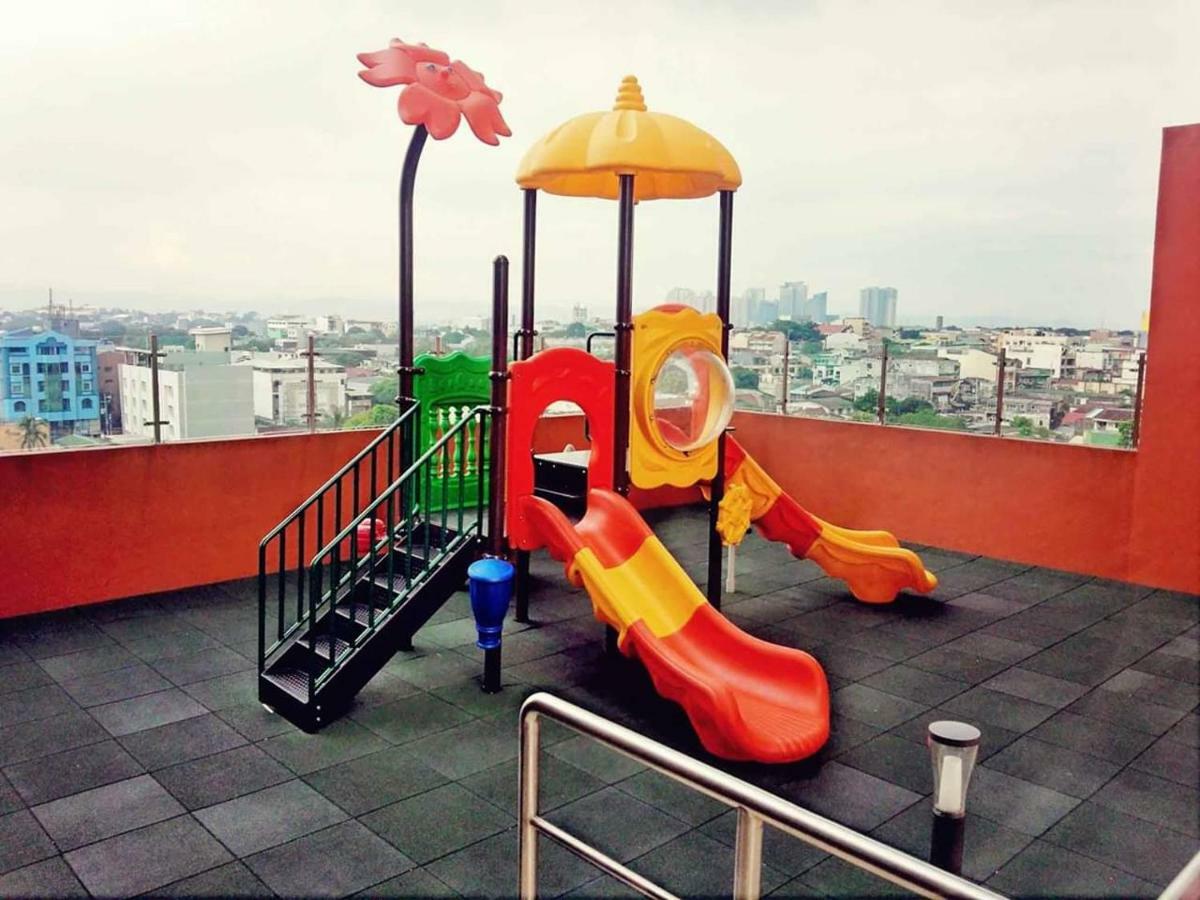 Apartment 2 Bedroom Portovita Tower 12-a Manila